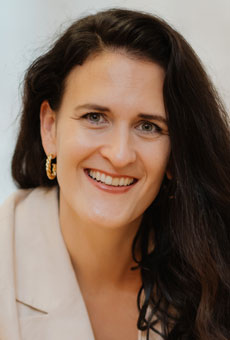 Sara Lorenz-Bohlen Sara Lorenz-Bohlen